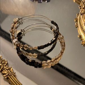 Alex and Ani beaded set 2pc